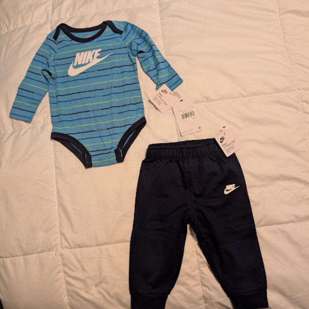 Nike size 9 months two piece outfit , New with Tags!